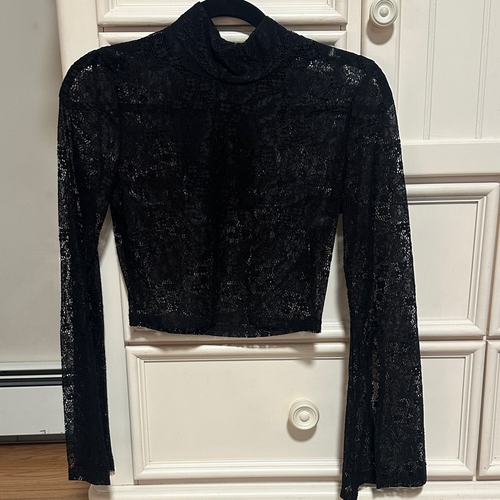 MinkPink Elegant Black Lace Bell Sleeve Women's Top